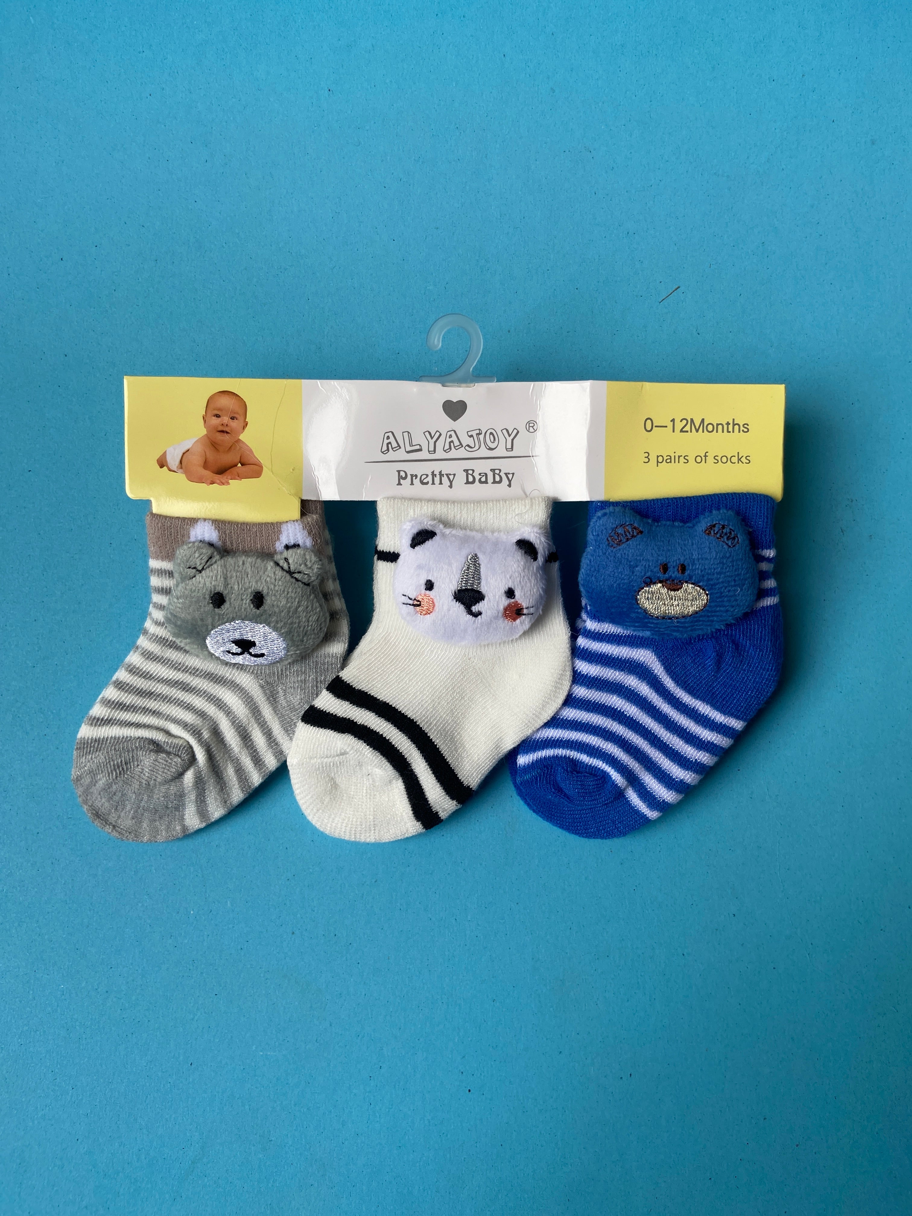 SH539-pack of 3 Winter Baby Socks - 0-6M