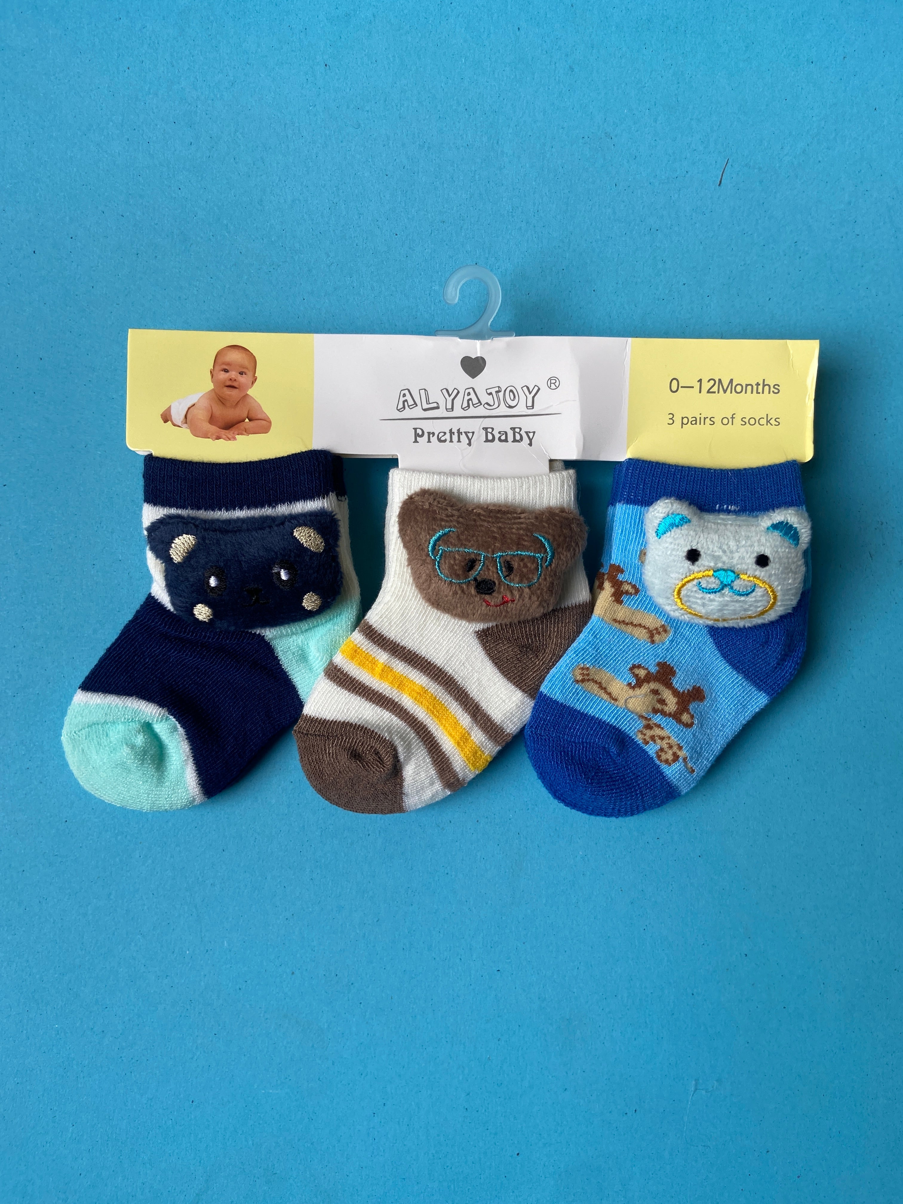 SH539-pack of 3 Winter Baby Socks - 0-6M