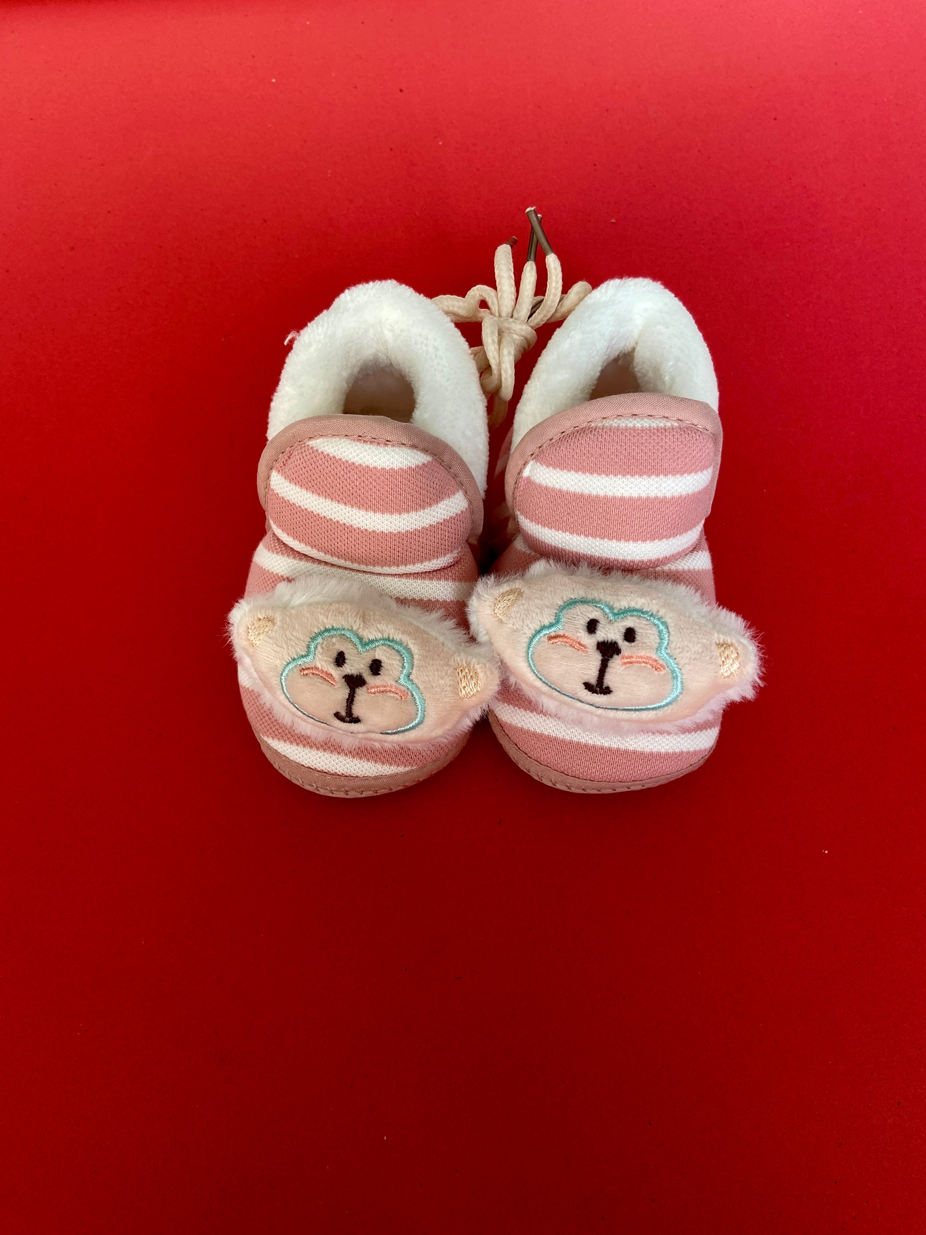 SH563-Furr winter shoes - 0-12M