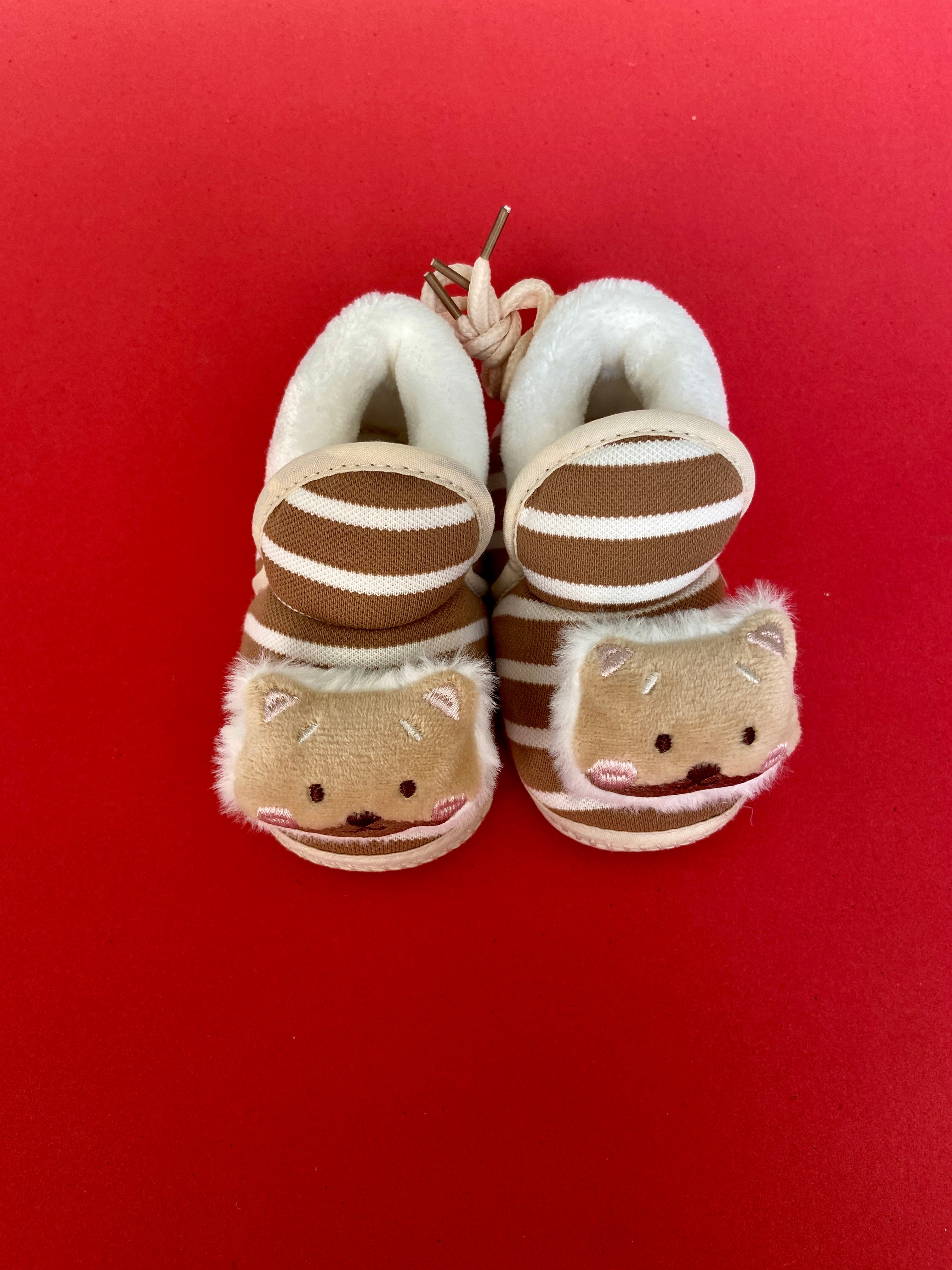 SH563-Furr winter shoes - 0-12M