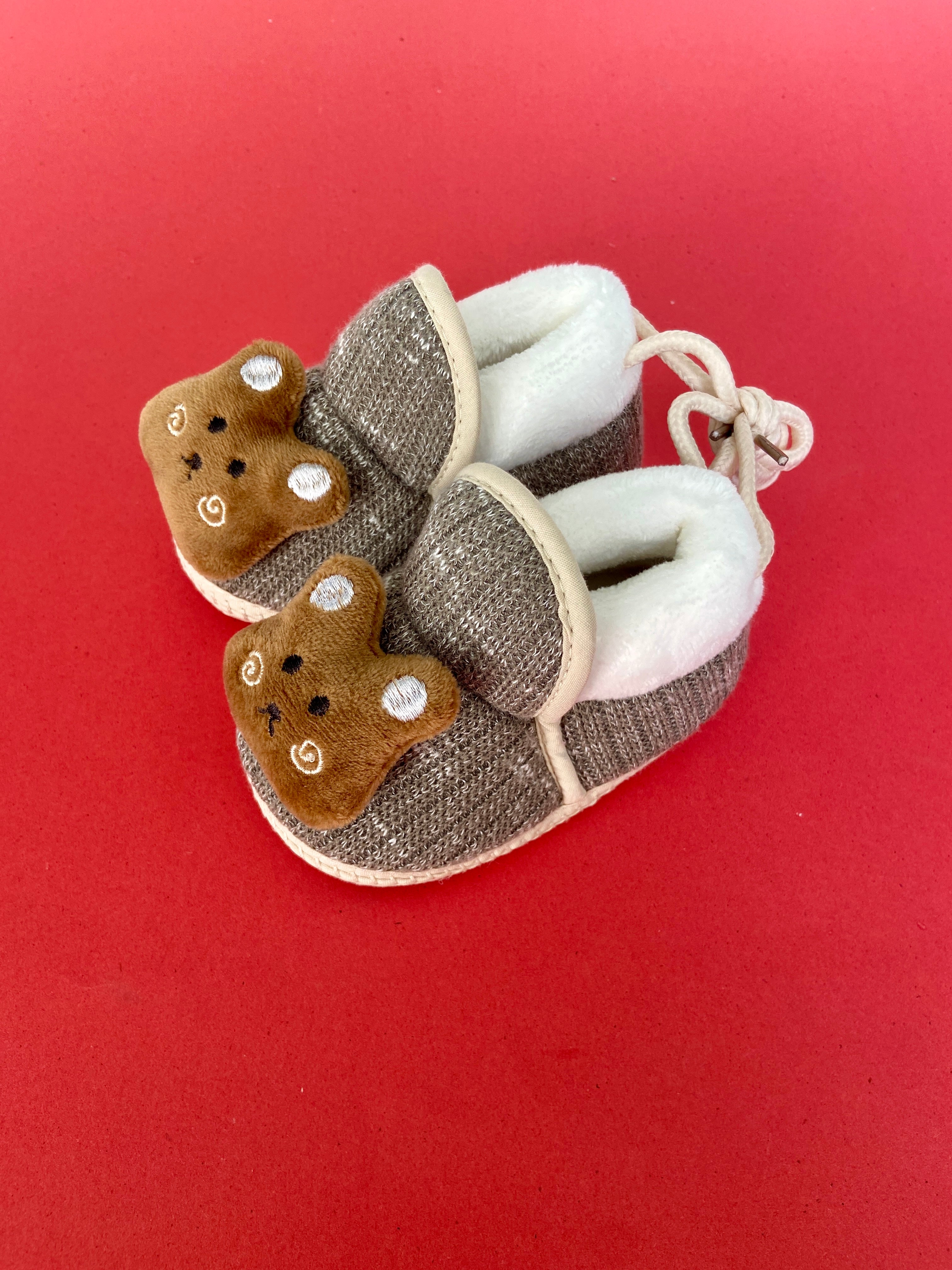 SH562-Furr winter shoes - 0-12M