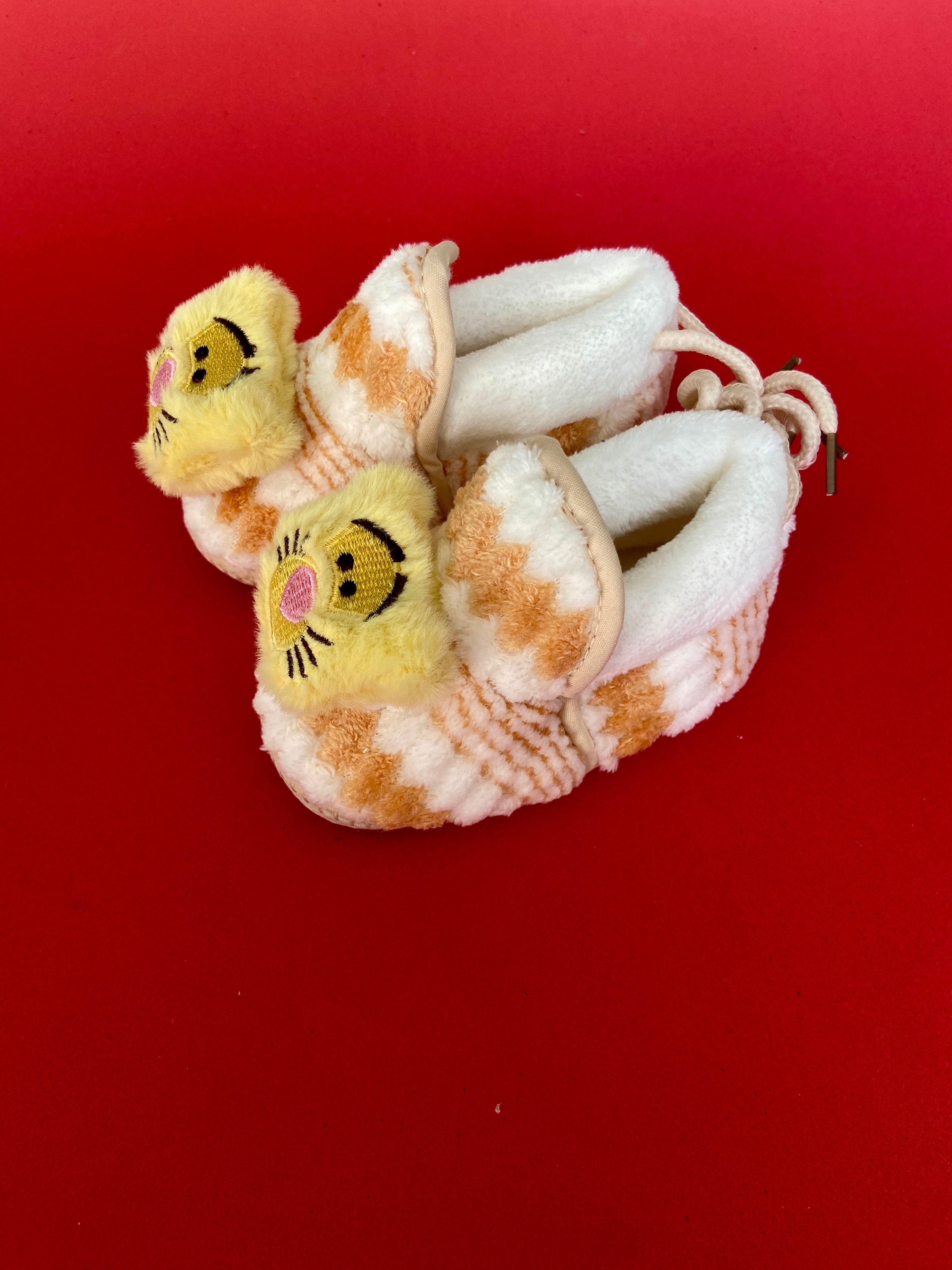 SH561-Furr winter shoes - 0-12M