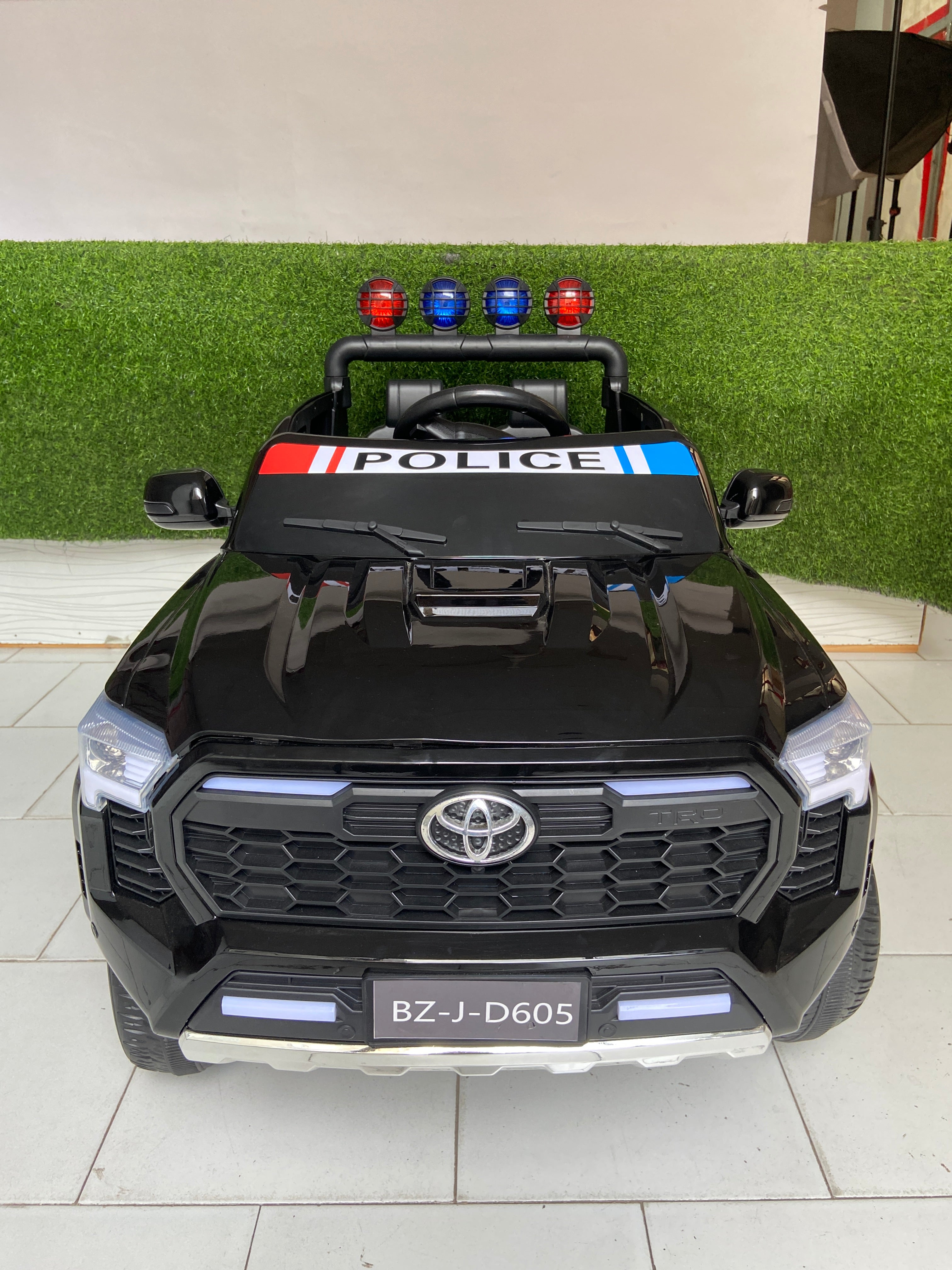 Electric Police 4 x 4 Ride On Jeep-BZ-D605