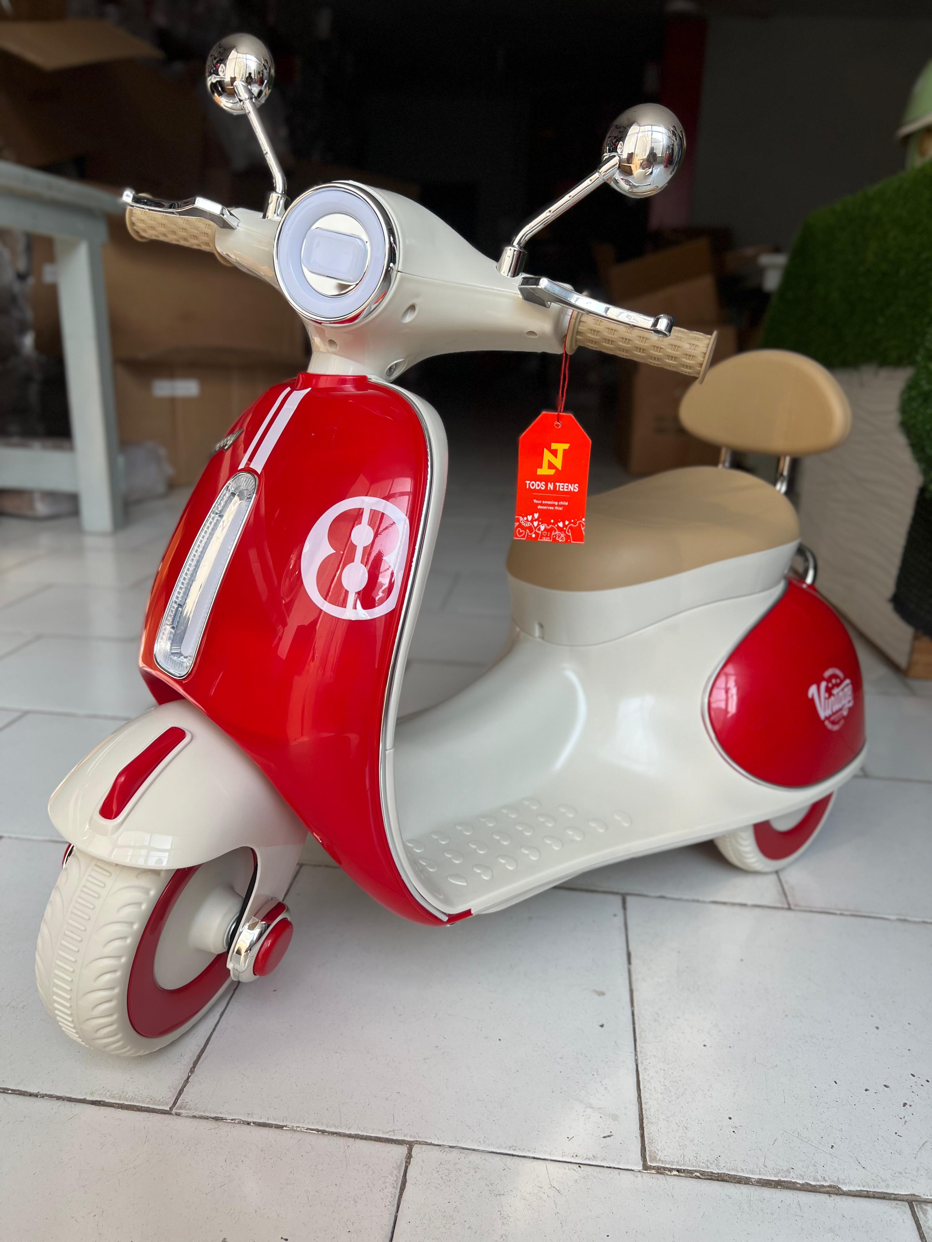 Vintage Battery Operated Vespa Scooter For Kids-M6188