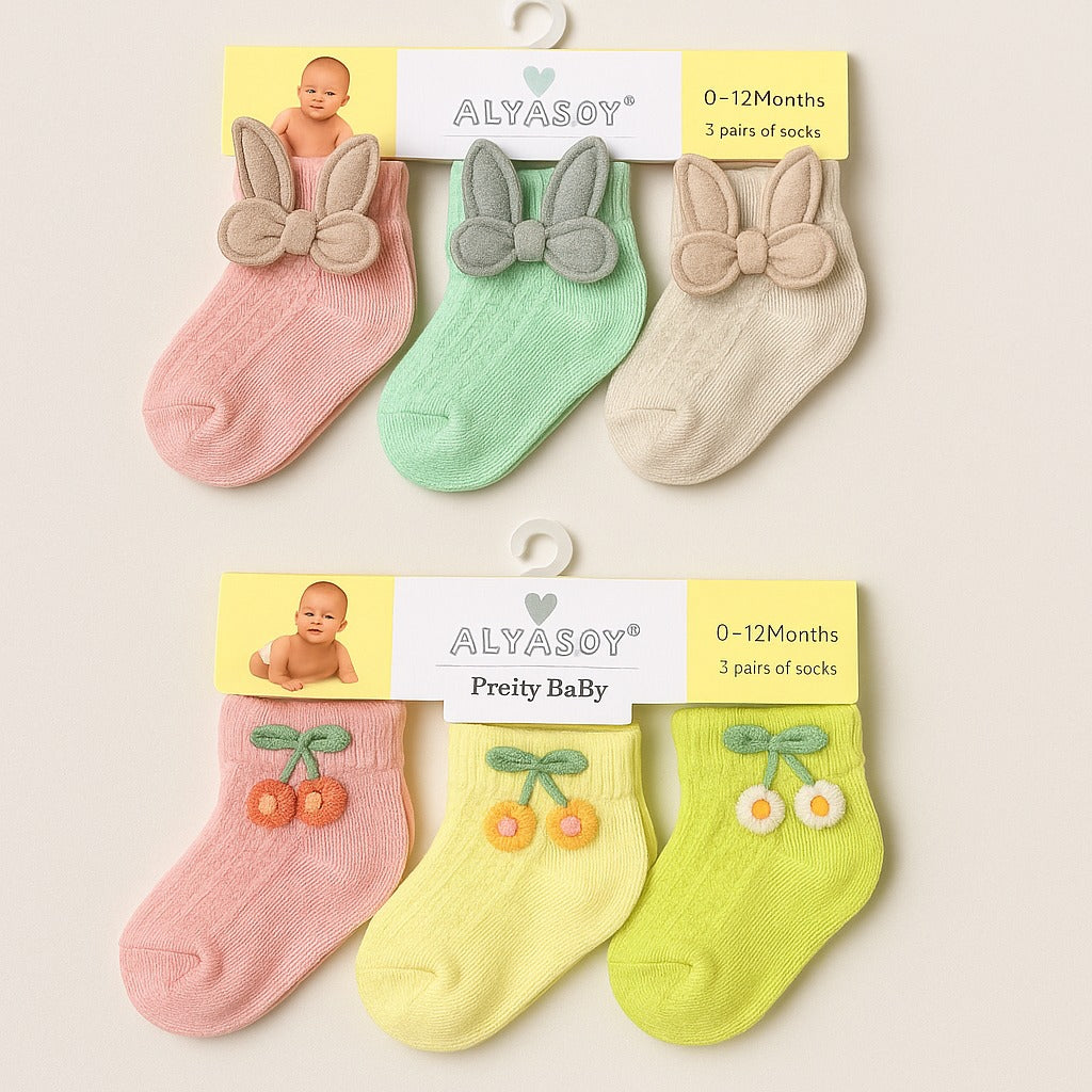 SH527-pack of 3 Winter Baby Socks - 0-12M